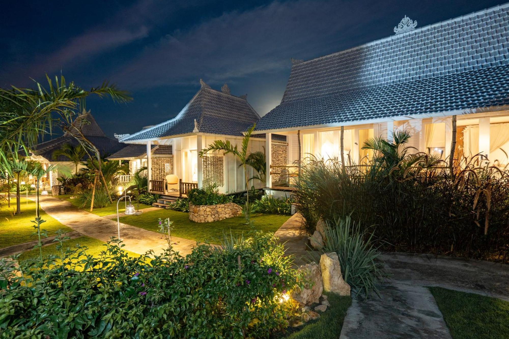 Paus Putih Hotel Нуса-Лембонган Екстер'єр фото