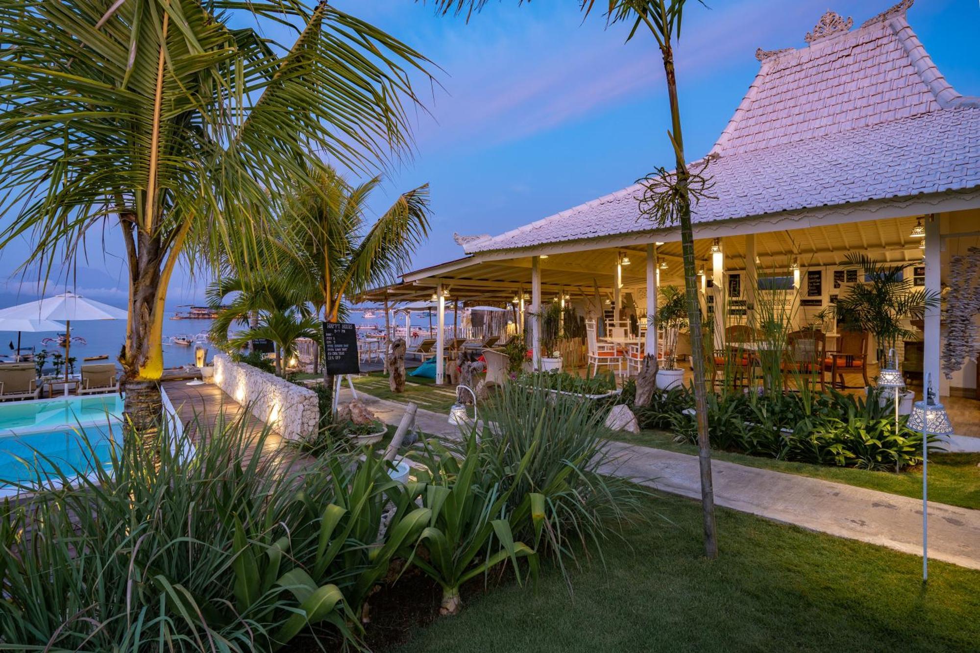 Paus Putih Hotel Нуса-Лембонган Екстер'єр фото